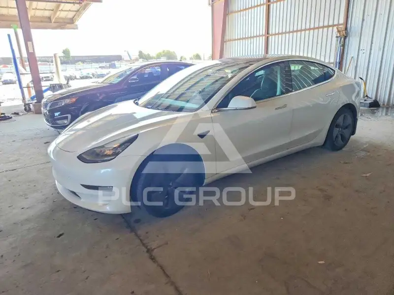 2019 Tesla Model 3 фото
