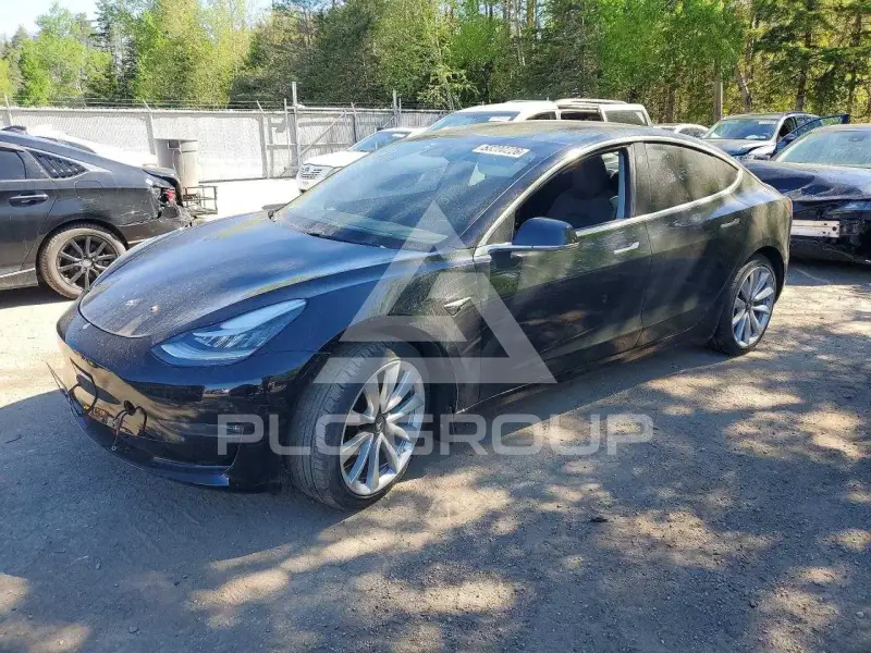 2019 Tesla Model 3 фото