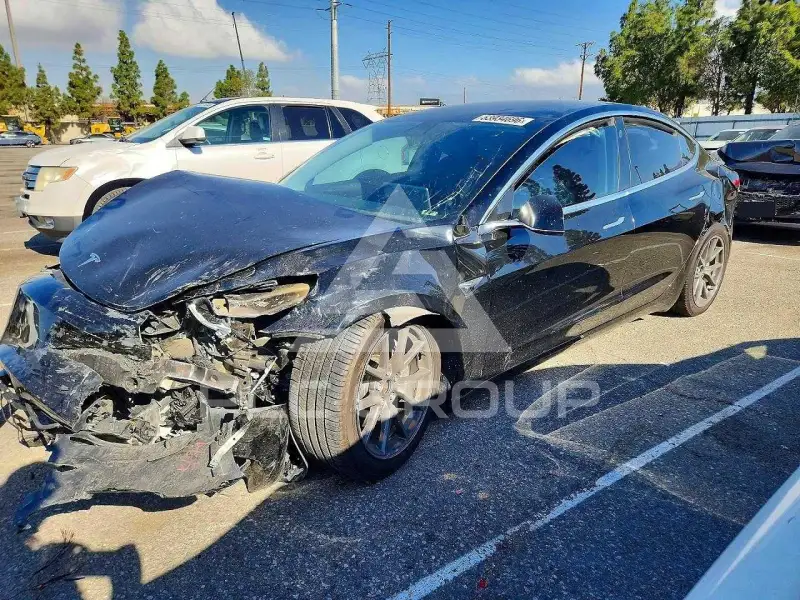 2019 Tesla Model 3 фото