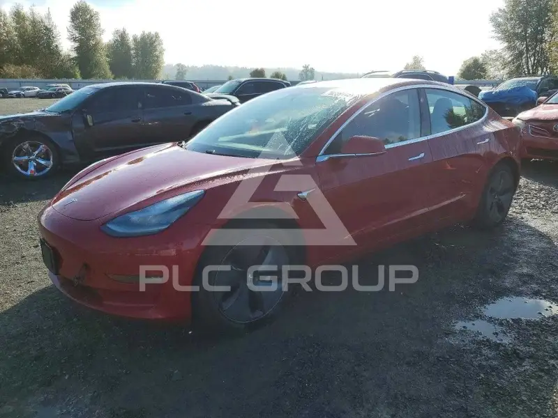 2019 Tesla Model 3 фото