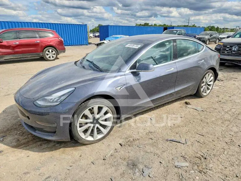 2019 Tesla Model 3 фото