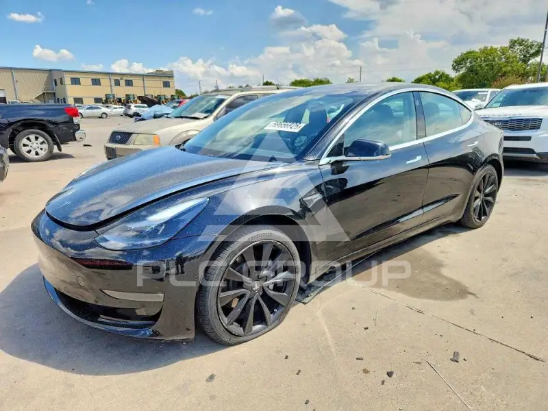 2019 Tesla Model 3 фото