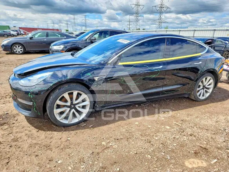 2019 Tesla Model 3 photo