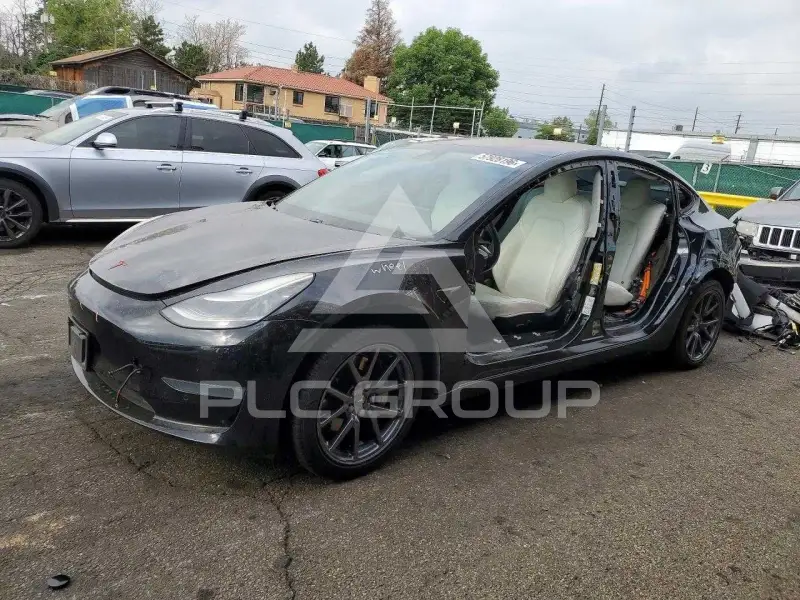 2019 Tesla Model 3 photo