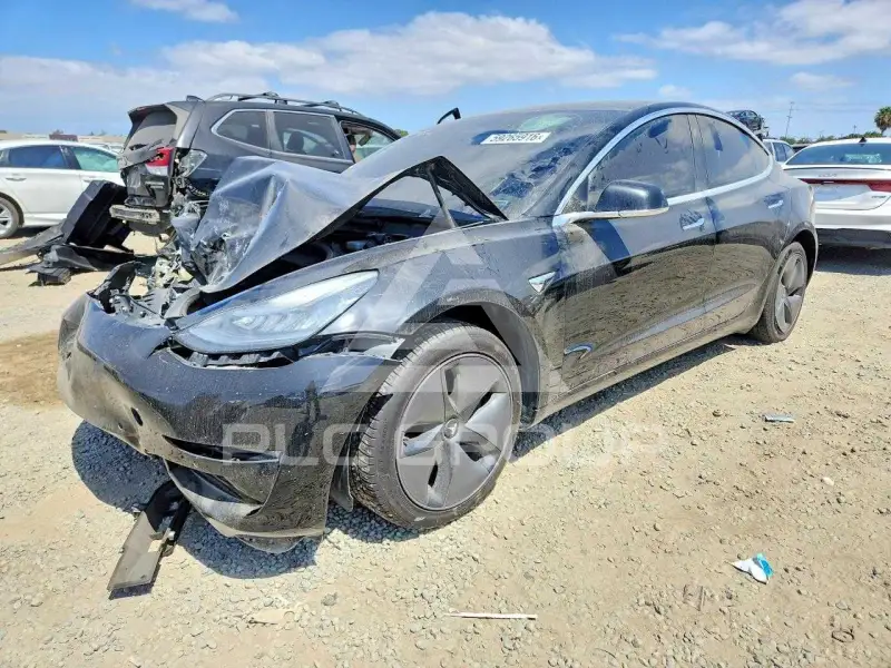 2019 Tesla Model 3 фото
