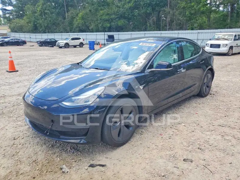 2019 Tesla Model 3 фото