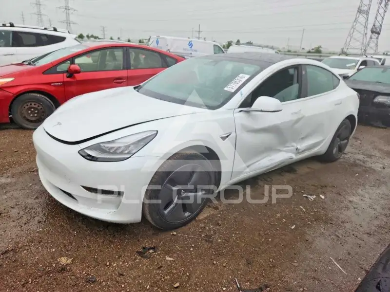 2019 Tesla Model 3 фото