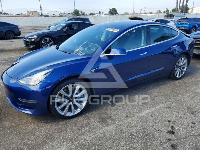 2019 Tesla Model 3 фото