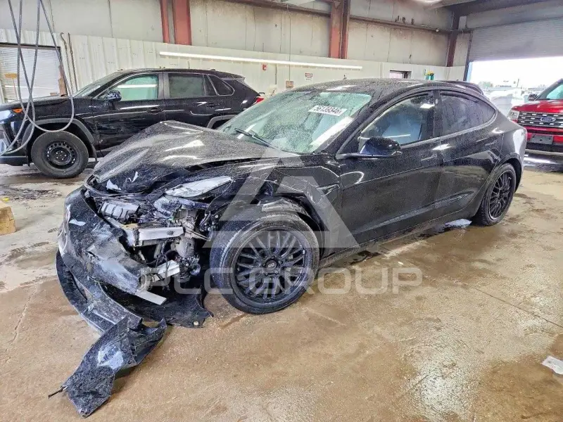 2019 Tesla Model 3 фото