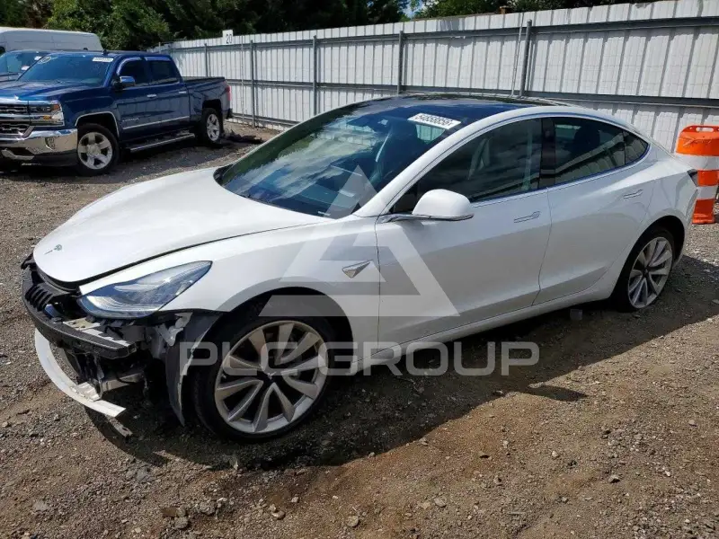 2019 Tesla Model 3 photo
