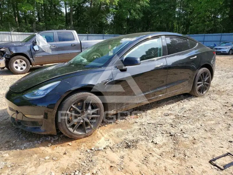 2019 Tesla Model 3 photo