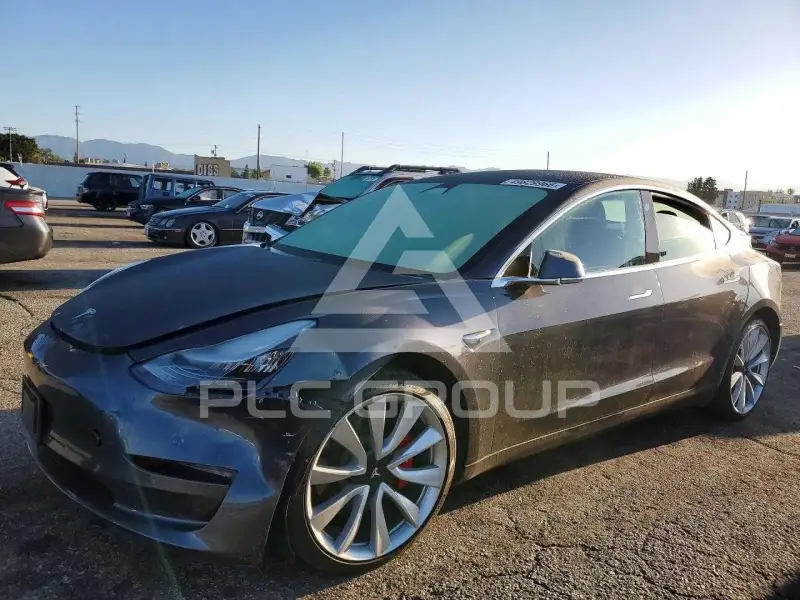 2019 Tesla Model 3 photo