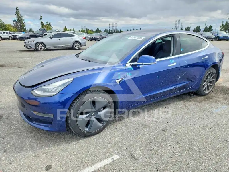 2019 Tesla Model 3 photo