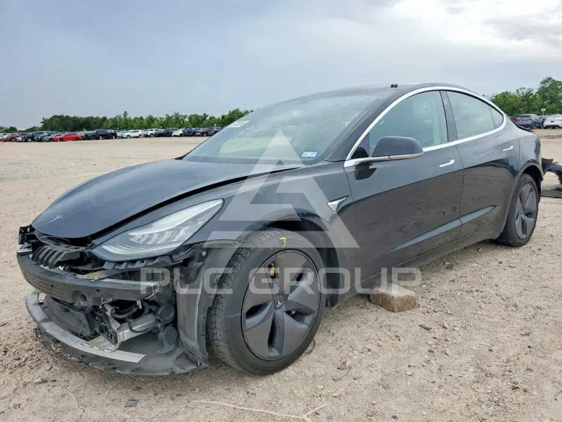 2019 Tesla Model 3 фото
