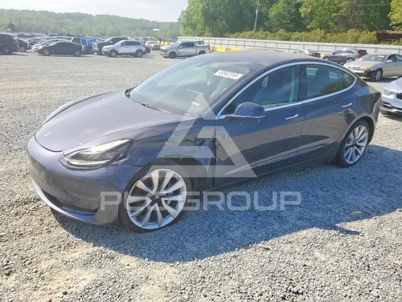 2019 Tesla Model 3 фото