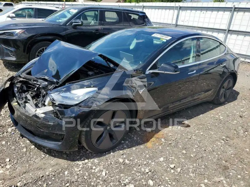 2019 Tesla Model 3 фото