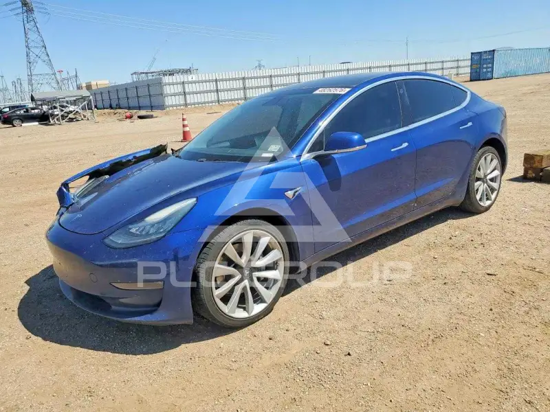 2019 Tesla Model 3 фото