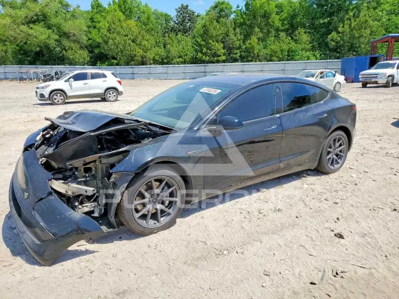 2019 Tesla Model 3 фото
