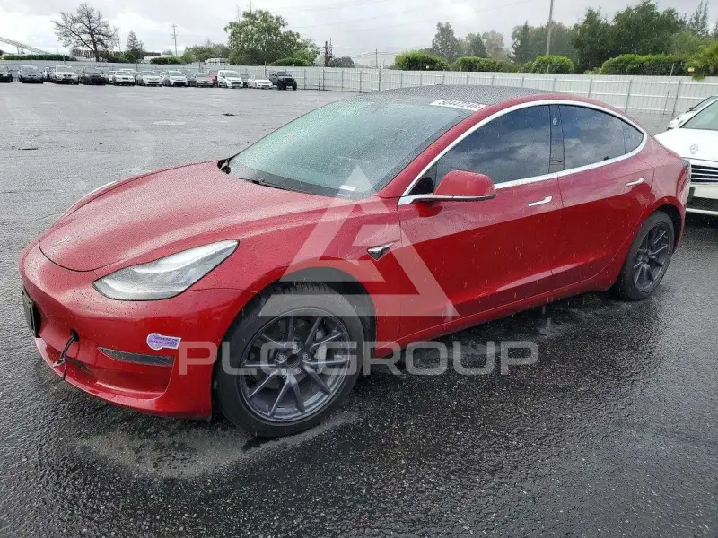 2019 Tesla Model 3 фото