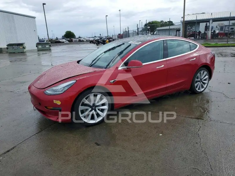 2019 Tesla Model 3 фото