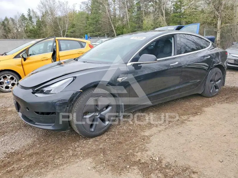 2019 Tesla Model 3 фото