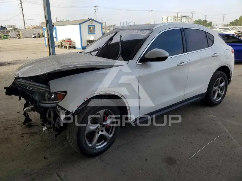 2019 Alfa Romeo Stelvio фото
