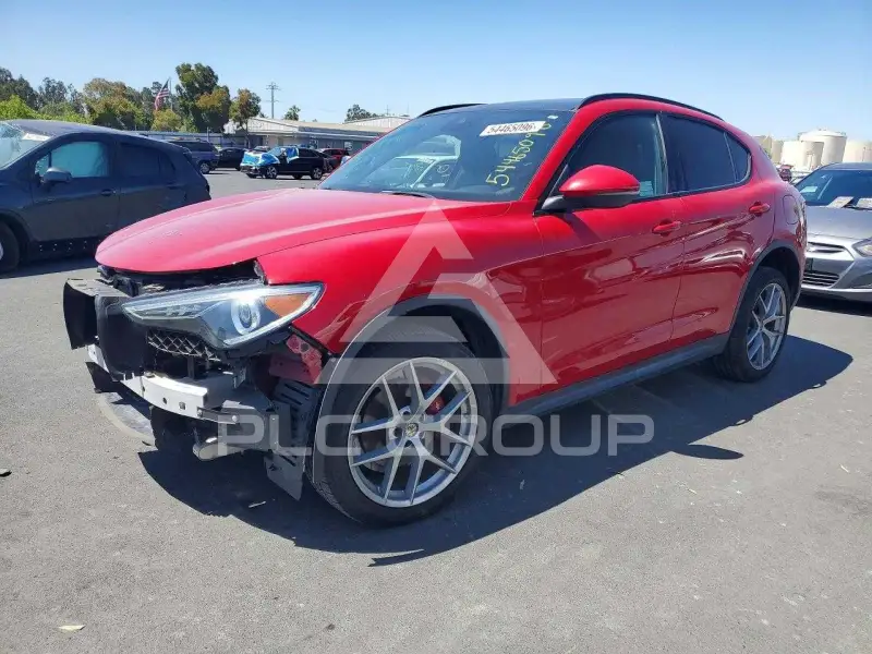 2019 Alfa Romeo Stelvio фото