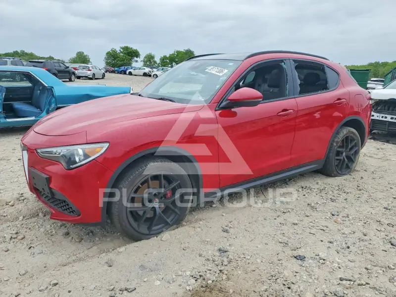 2019 Alfa Romeo Stelvio photo