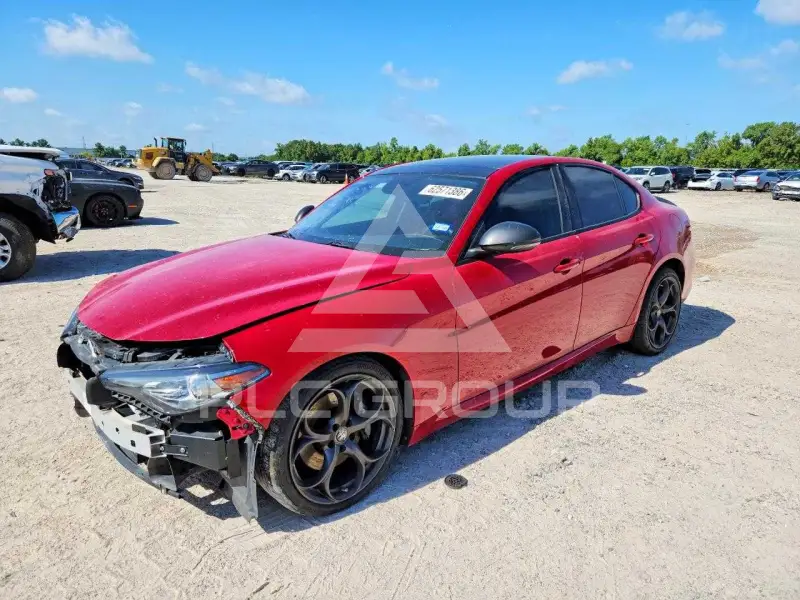 2019 Alfa Romeo Giulia фото