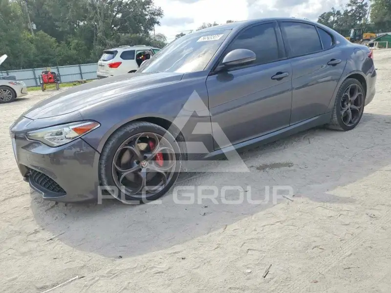 2019 Alfa Romeo Giulia фото