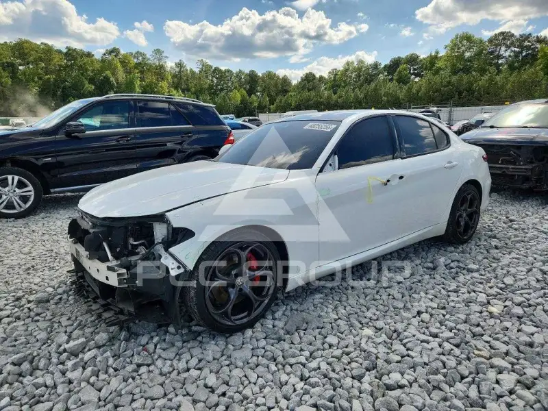2019 Alfa Romeo Giulia фото