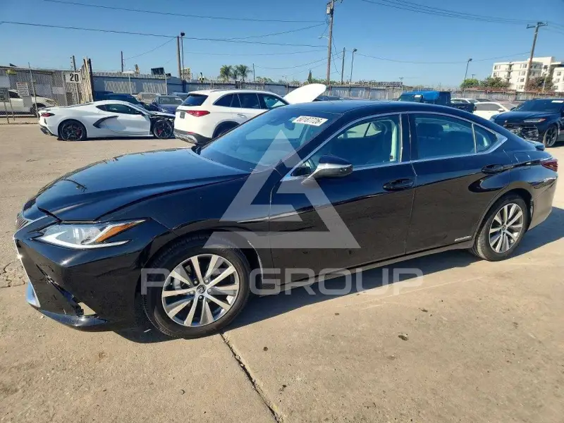 2019 Lexus ES300 фото