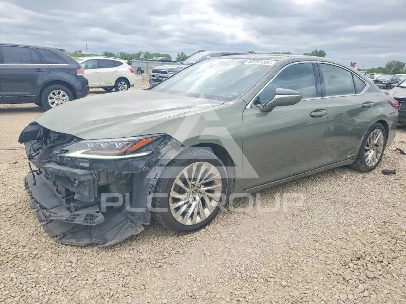 2019 Lexus ES300 фото