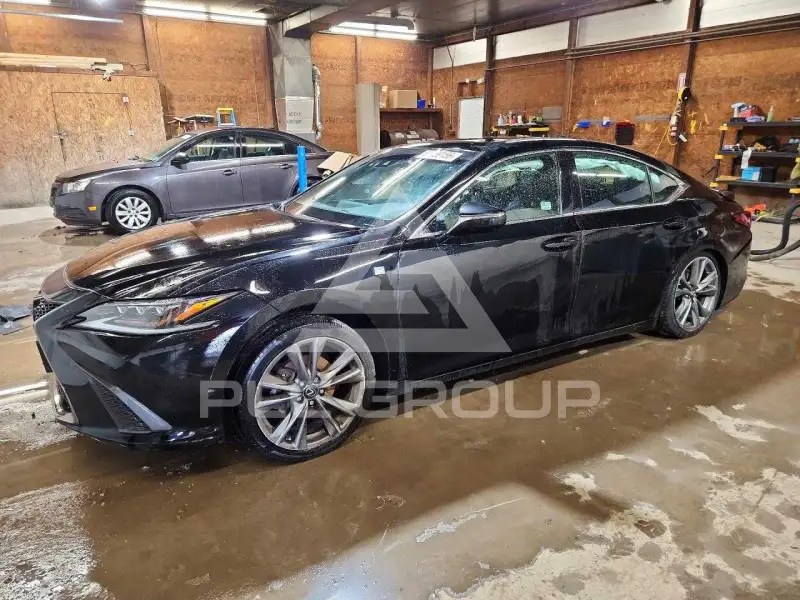 2019 Lexus ES350 фото