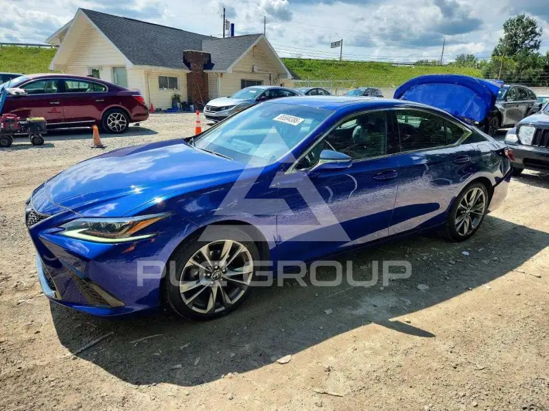 2019 Lexus ES350 фото