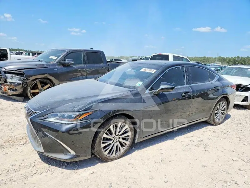 2019 Lexus ES350 фото