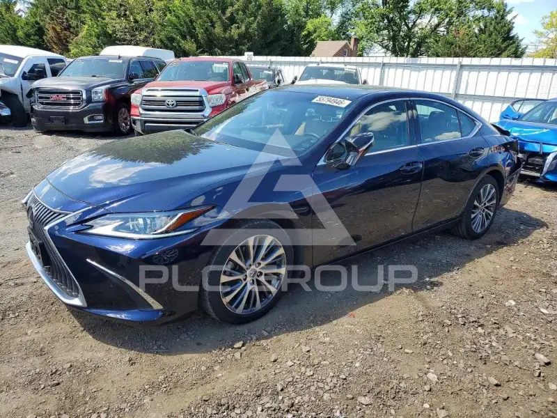 2019 Lexus ES350 фото
