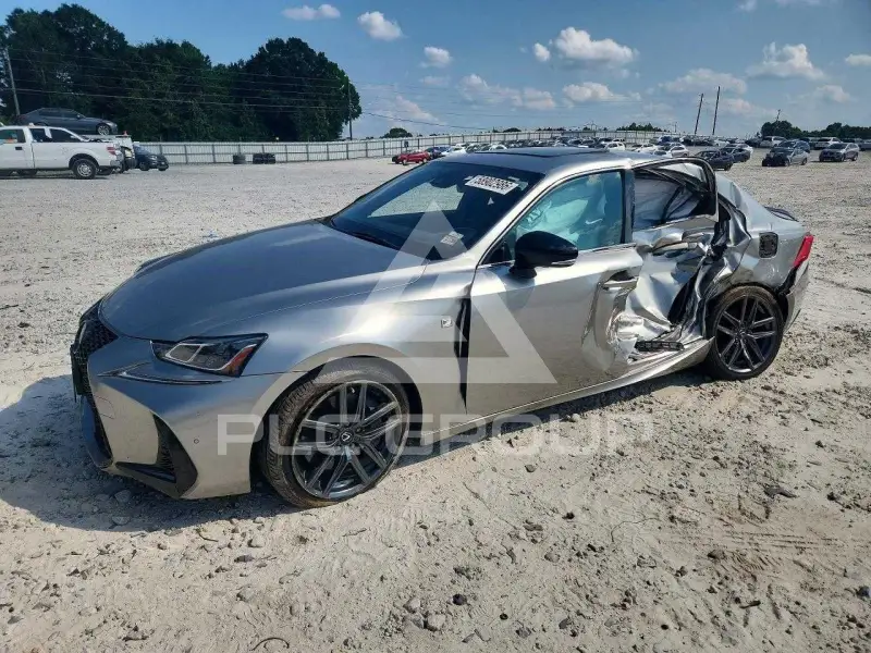 2019 Lexus IS фото