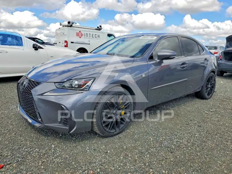2019 Lexus IS фото