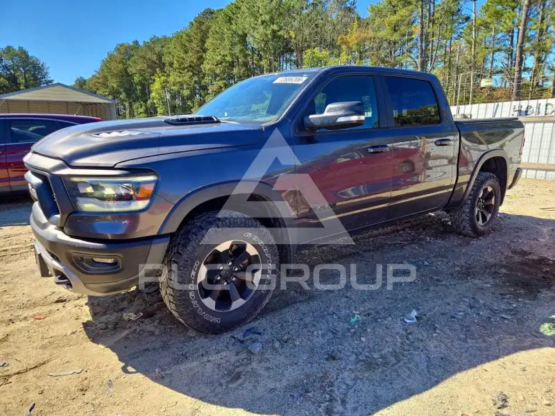 2019 RAM 1500 photo