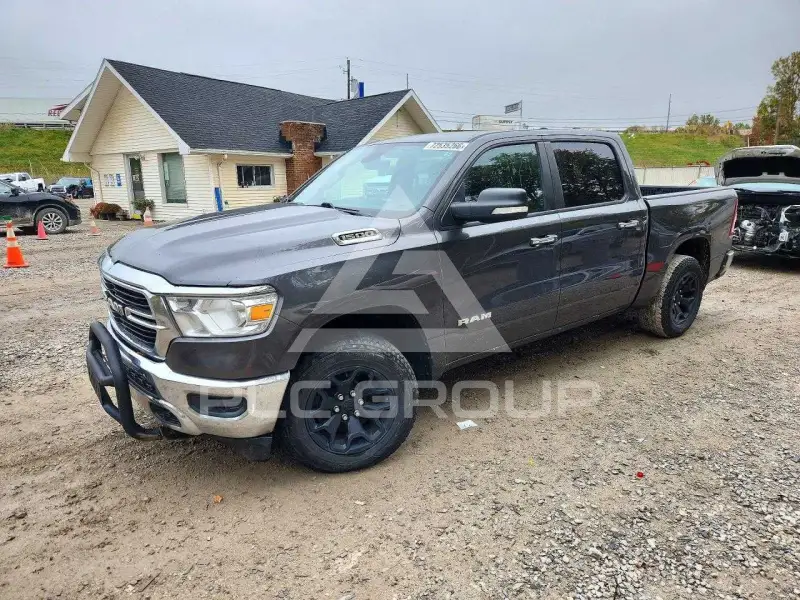 2019 RAM 1500 photo