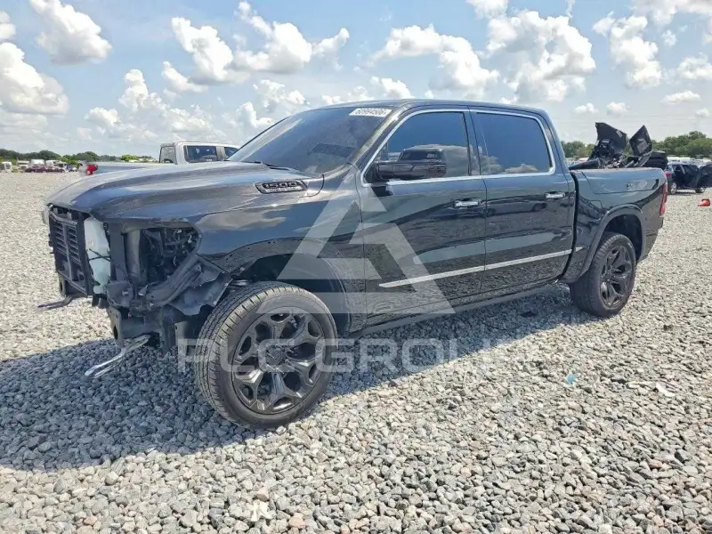 2019 RAM 1500 photo