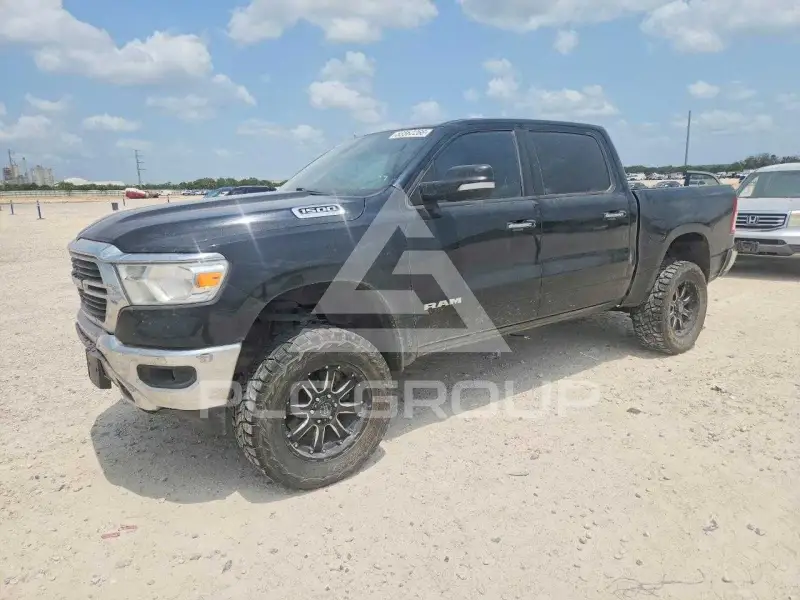 2019 RAM 1500 фото