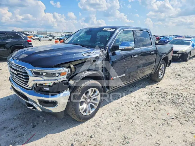 2019 RAM 1500 photo