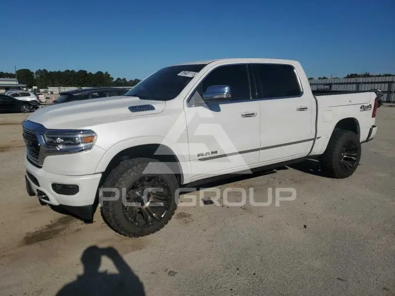 2019 RAM 1500 photo