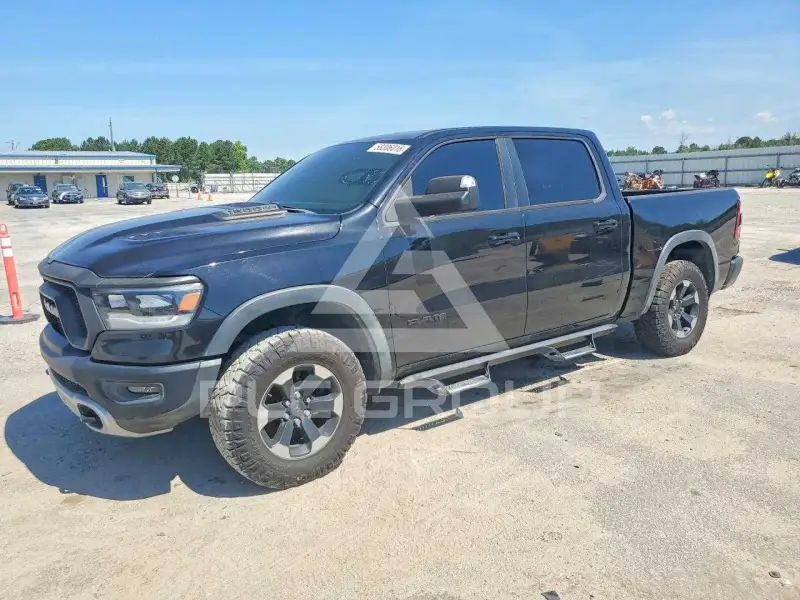 2019 RAM 1500 photo