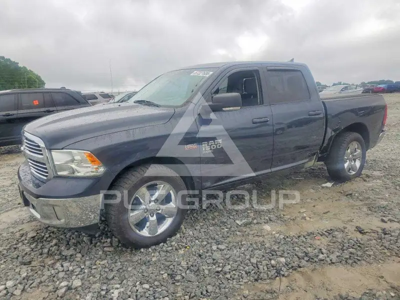 2019 RAM 1500 photo