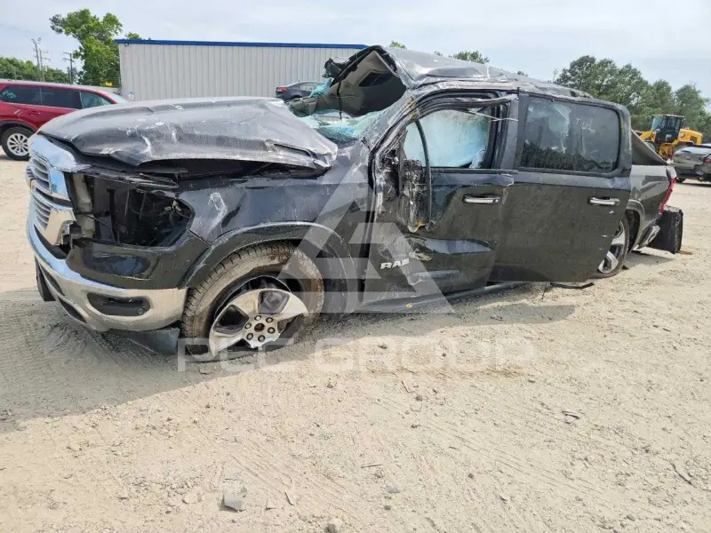 2019 RAM 1500 photo