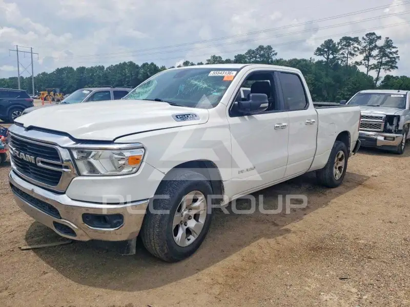 2019 RAM 1500 photo