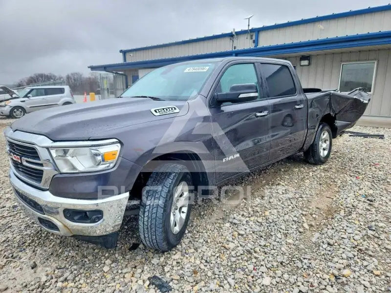2019 RAM 1500 photo